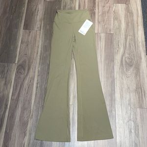 lulu lemon flare leggings